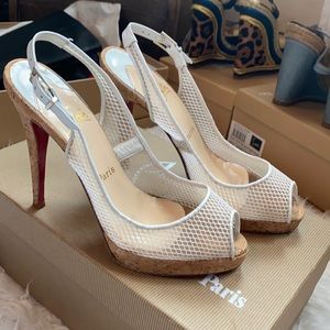 CHRISTIAN LOUBOUTIN Heels 39.5